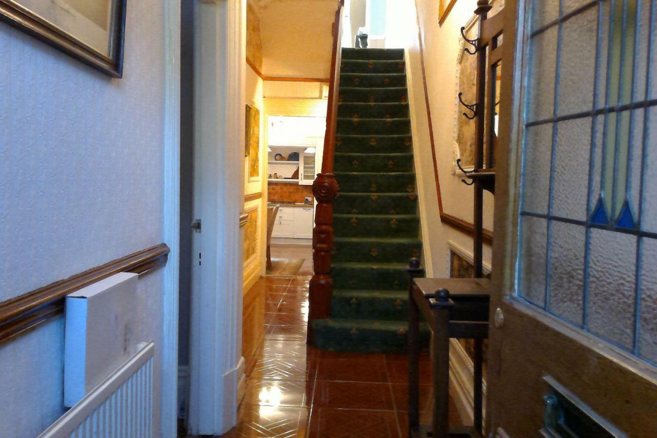 Beautiful Victorian House Hotel Cardiff Esterno foto