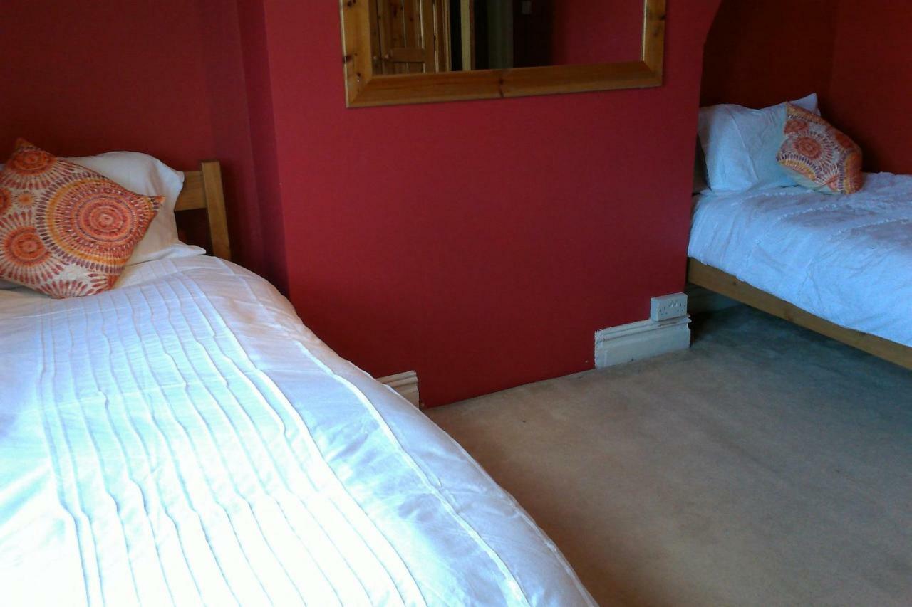 Beautiful Victorian House Hotel Cardiff Esterno foto