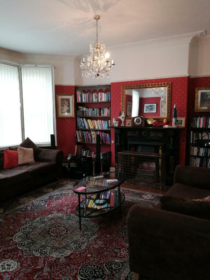 Beautiful Victorian House Hotel Cardiff Esterno foto